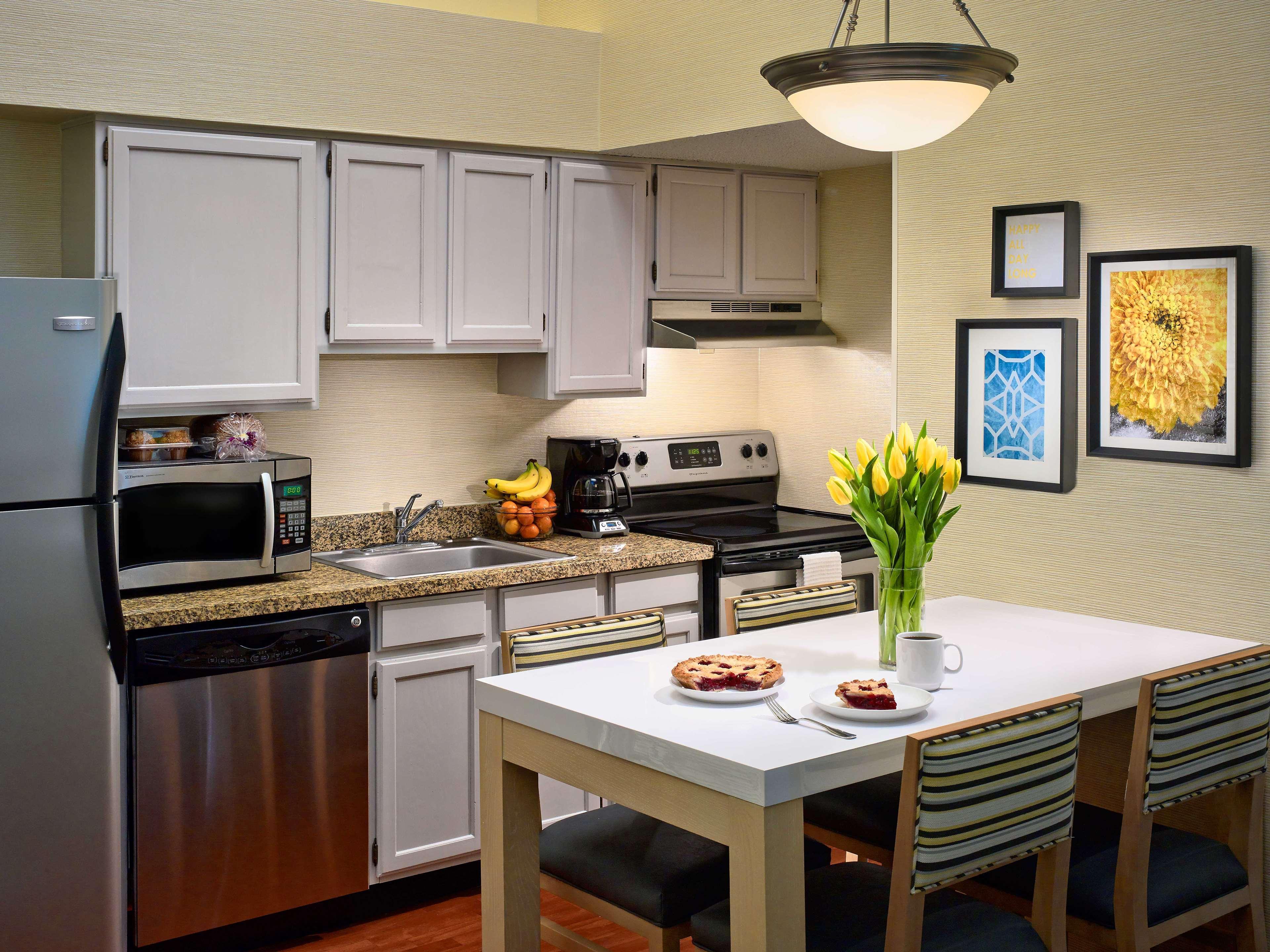 Sonesta Es Suites Burlington Bagian luar foto