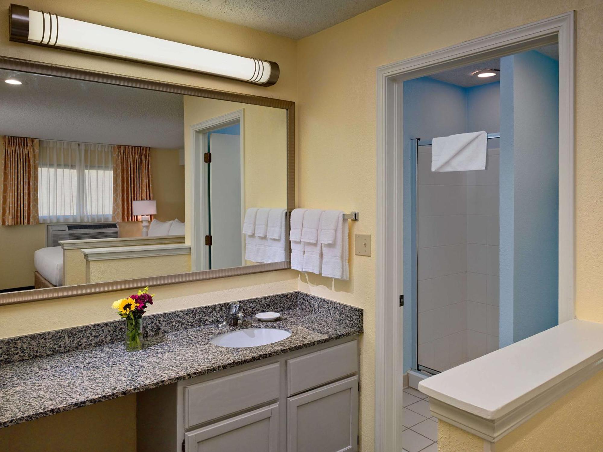 Sonesta Es Suites Burlington Bagian luar foto