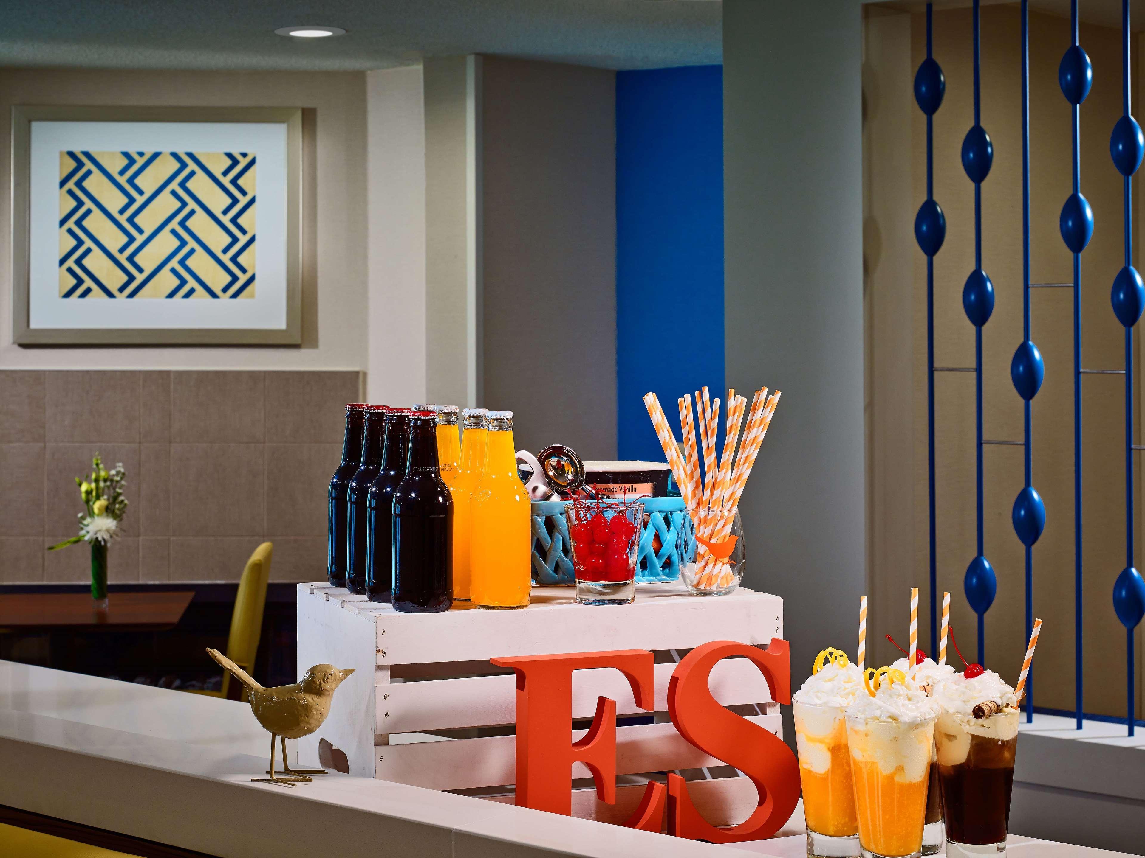 Sonesta Es Suites Burlington Bagian luar foto