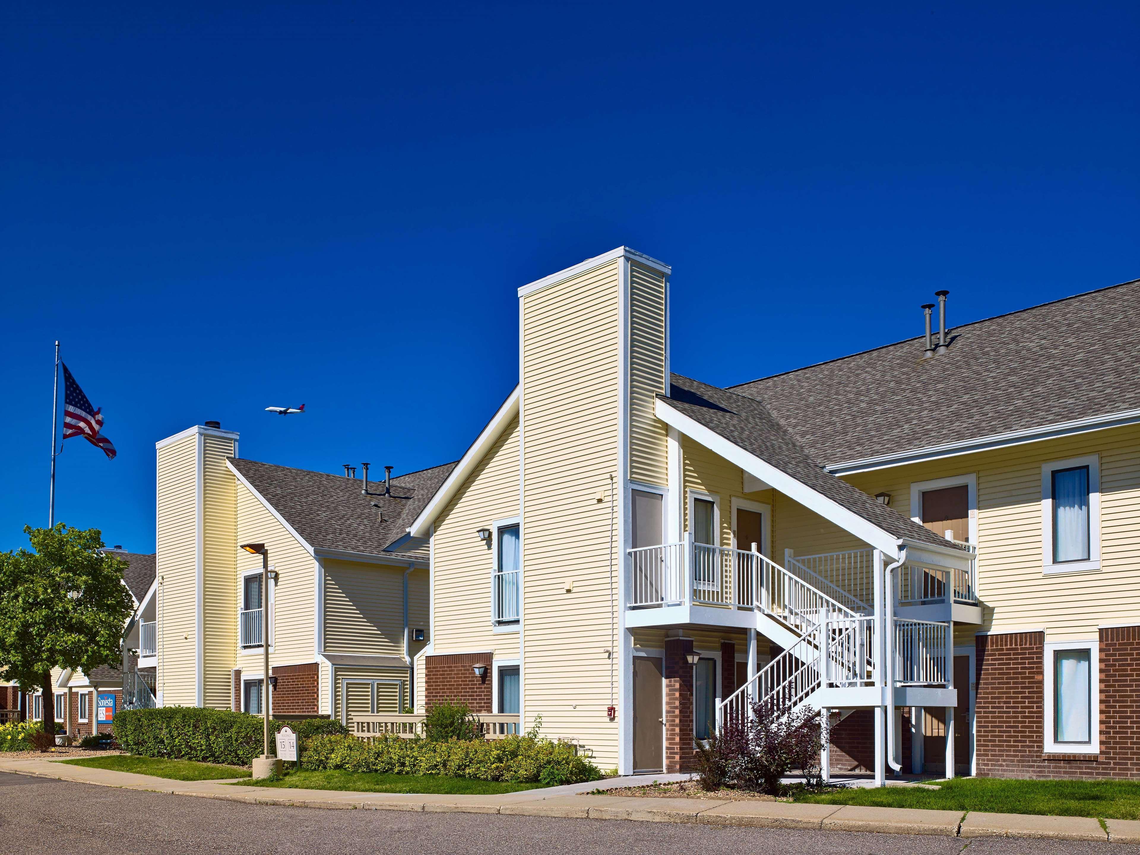 Sonesta Es Suites Burlington Bagian luar foto